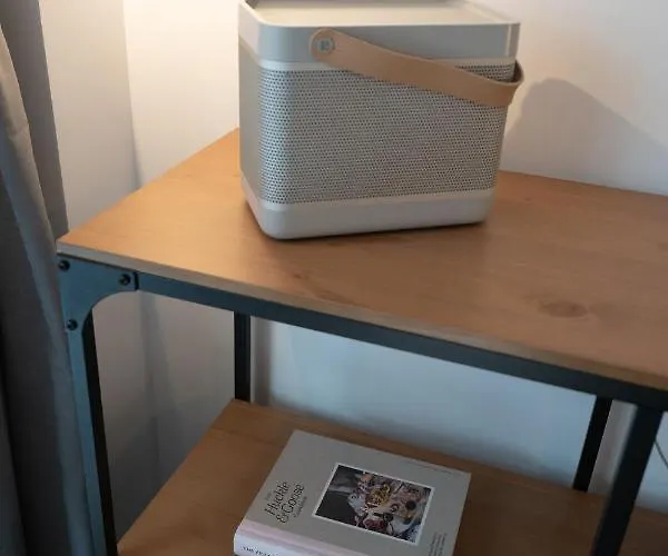 G34 - Modern @ Parliament *