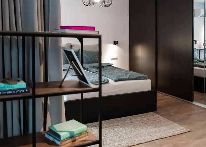 G34 - Modern @ Parliament * 부쿠레슈티