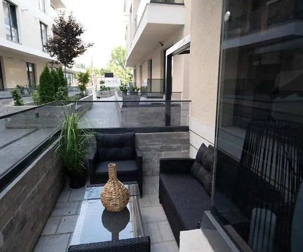 Apartment G34 - Modern @ Parliament *